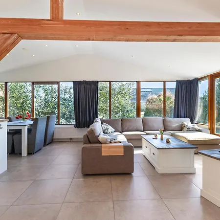 Vacation Coraal In Groote Keeten